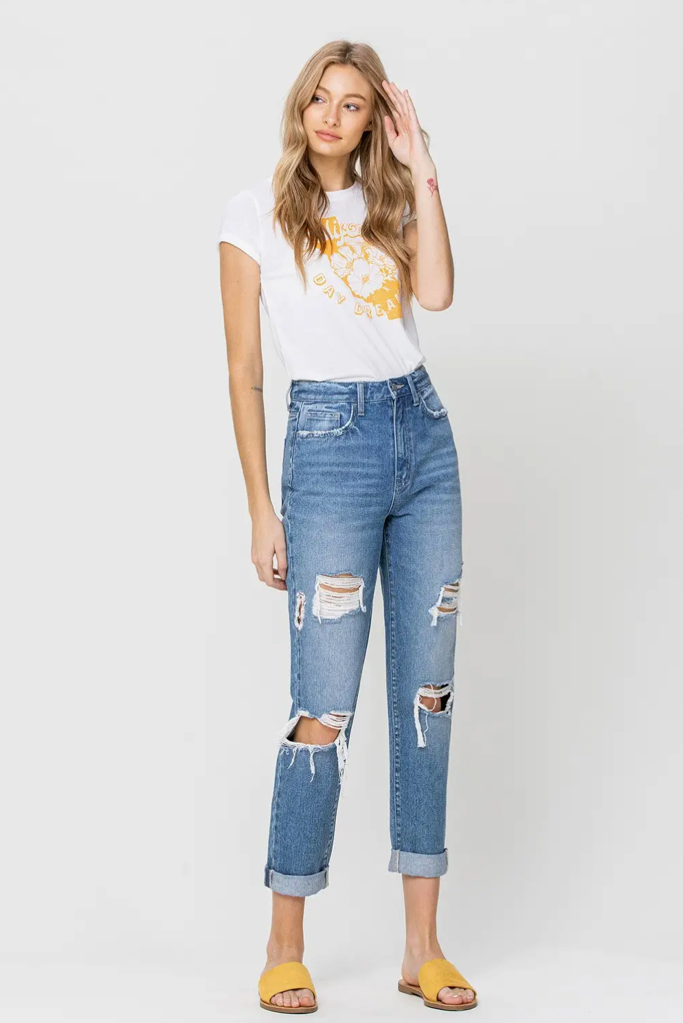 Distressed Rigid Mom Jean