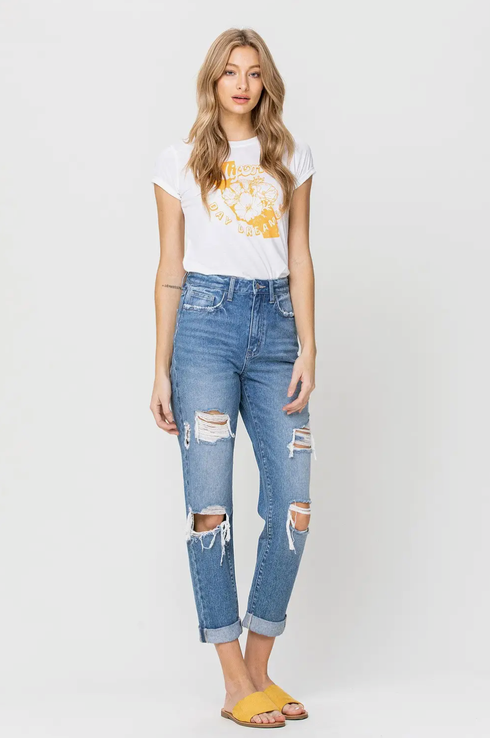 Distressed Rigid Mom Jean