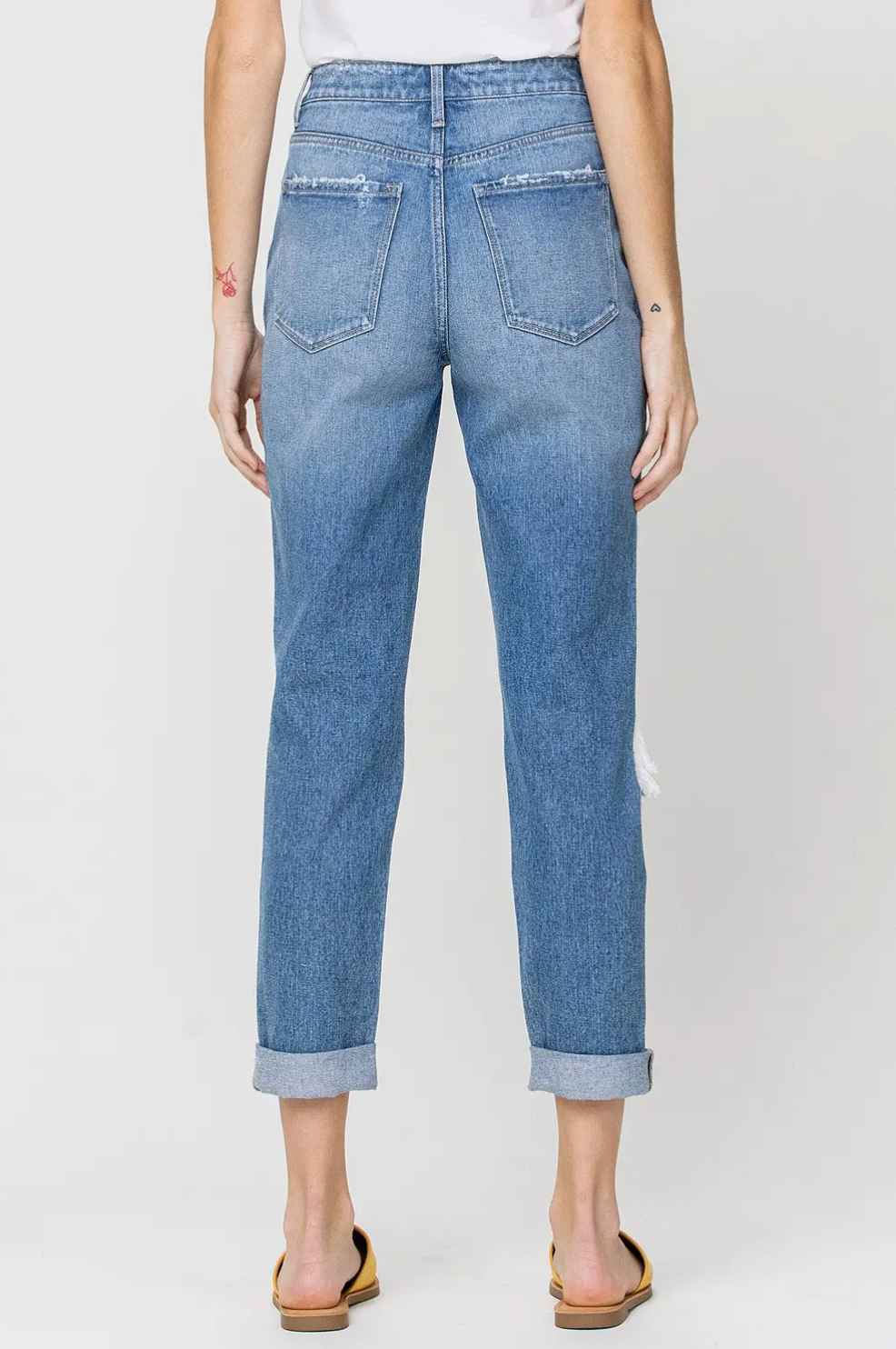 Distressed Rigid Mom Jean